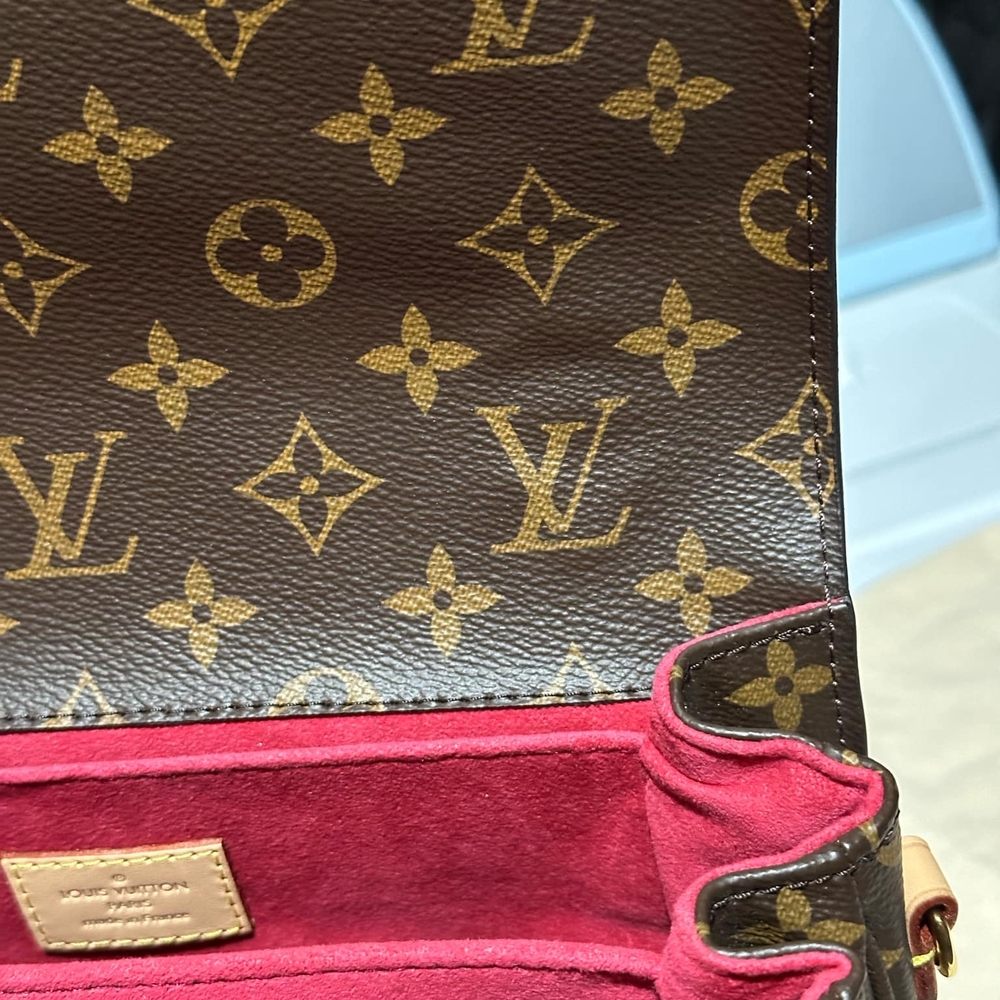 Louis Vuitton Brown Monogram Women's Bag - Picture 8 of 16